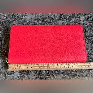 Kate Spade Neda Grey Street Geranium Leather Zip Around Wallet